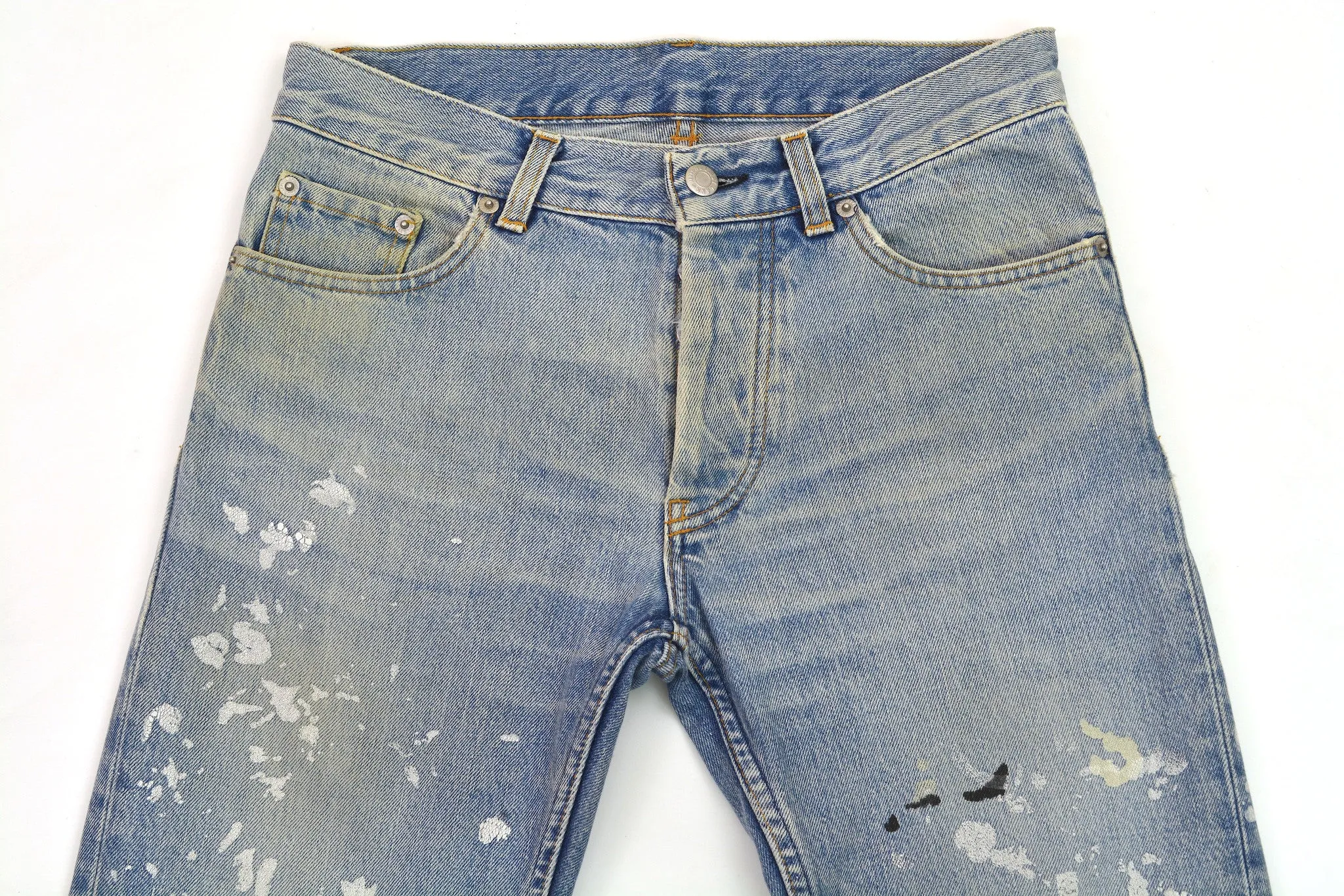 1999 Vintage Heavy Sanded Broken Denim Painter Jeans (Light Wash)