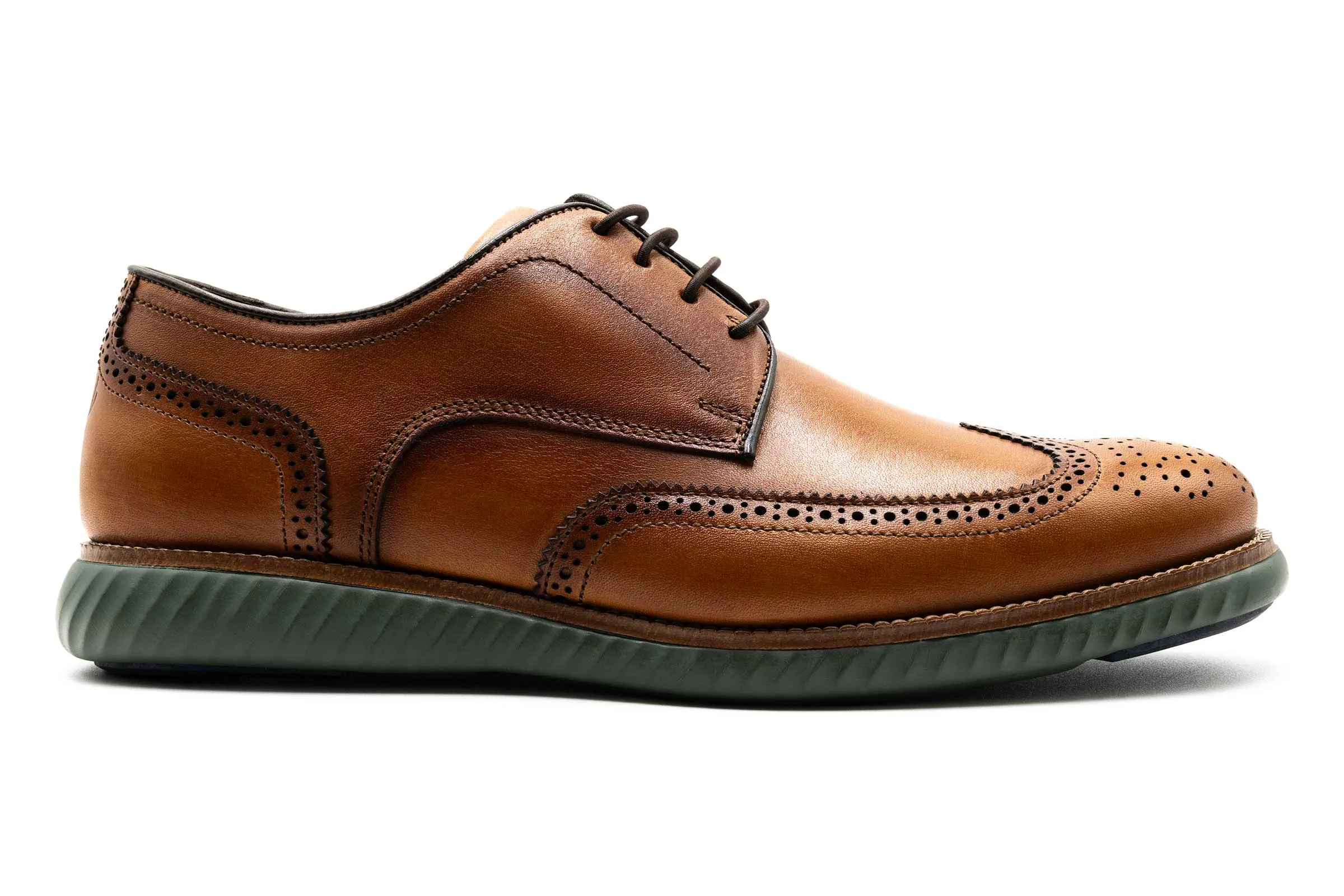 Countryaire Calf Leather Wingtip - Pecan