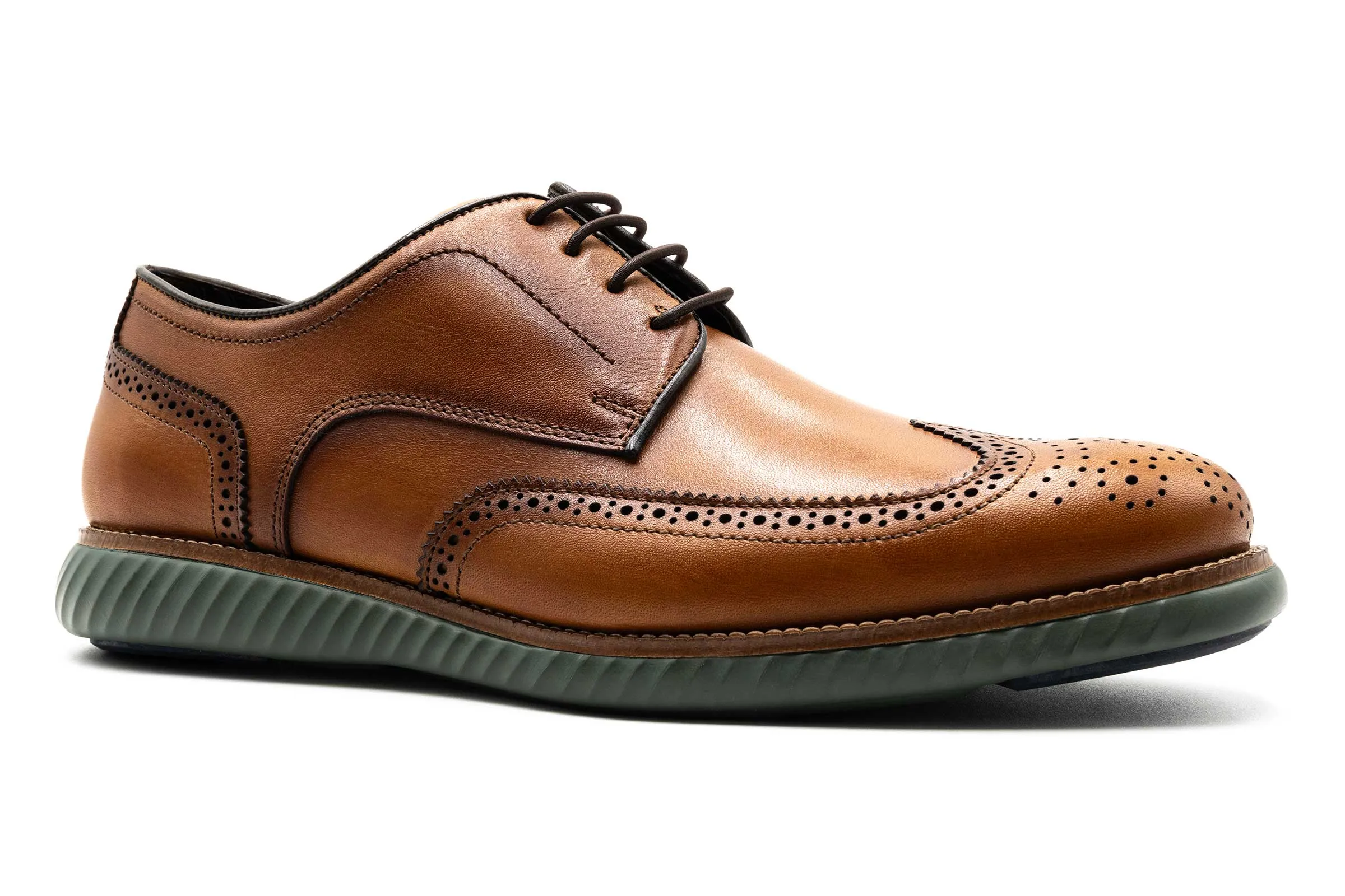 Countryaire Calf Leather Wingtip - Pecan