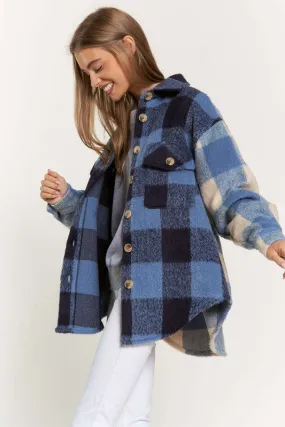 Davi & Dani Plaid Chest Pocket Detail Shacket