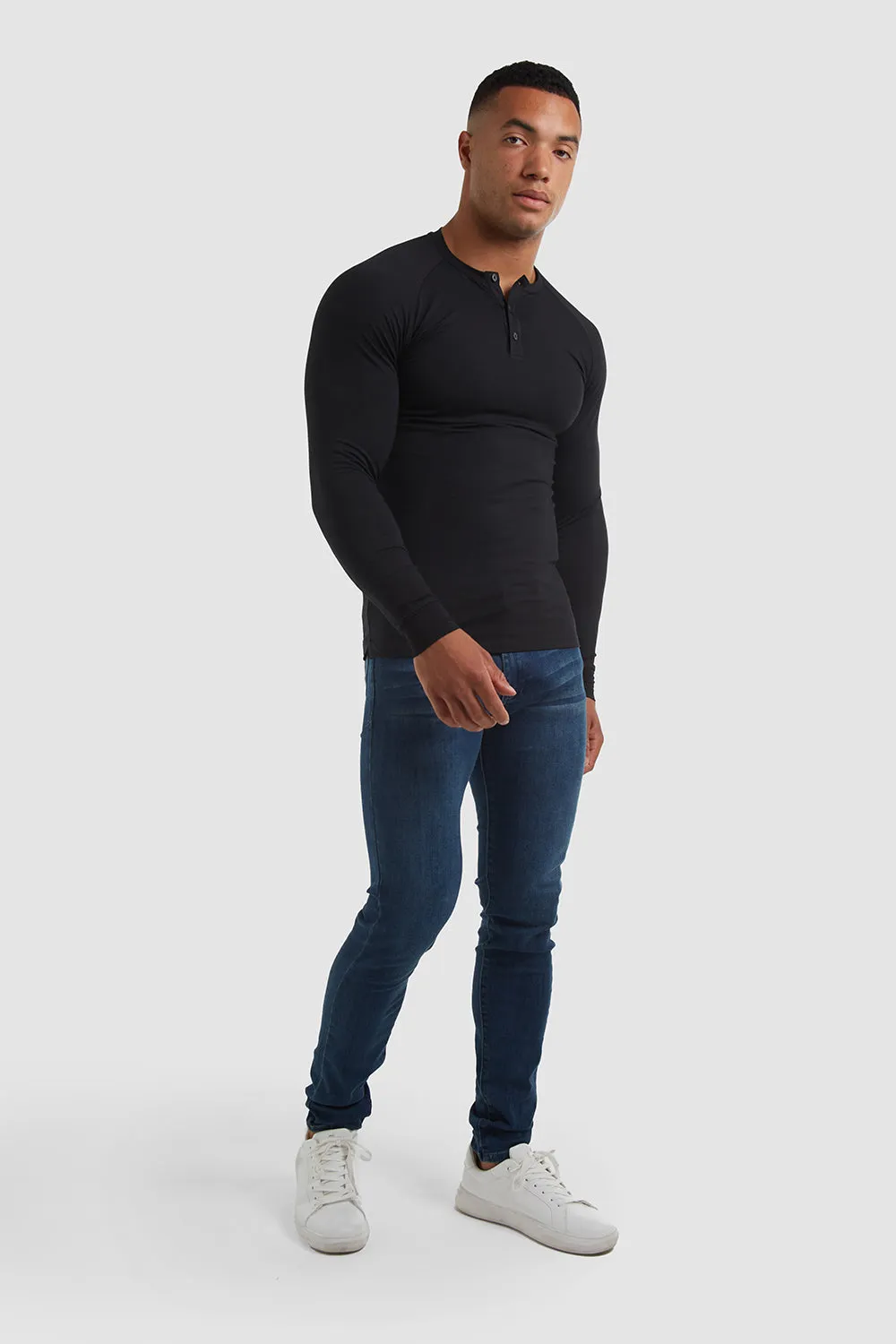 Everyday Henley in Black