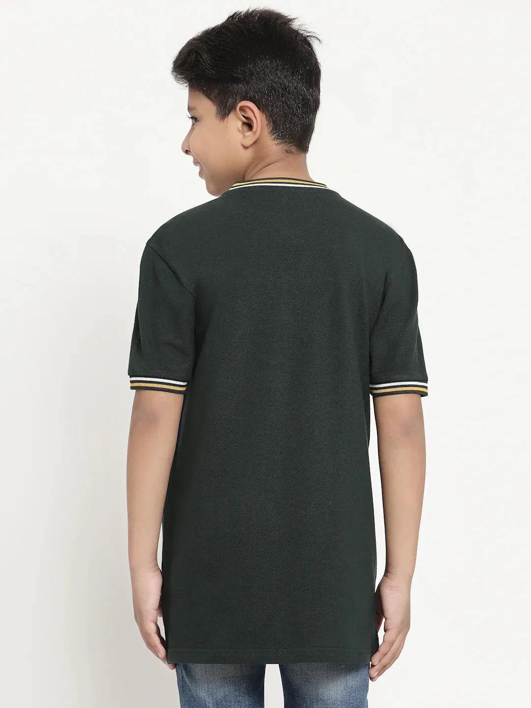 RedTape Boys Dark Green Solid T-Shirt